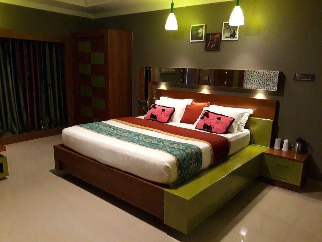 Holiday Hill Hotel & Suites Sultan Bathery Exterior foto
